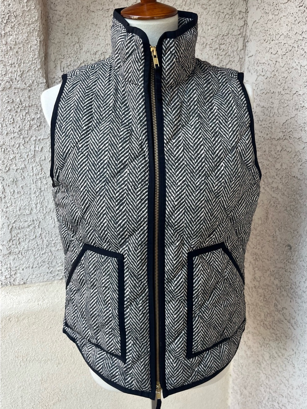 Jcrew down vest small